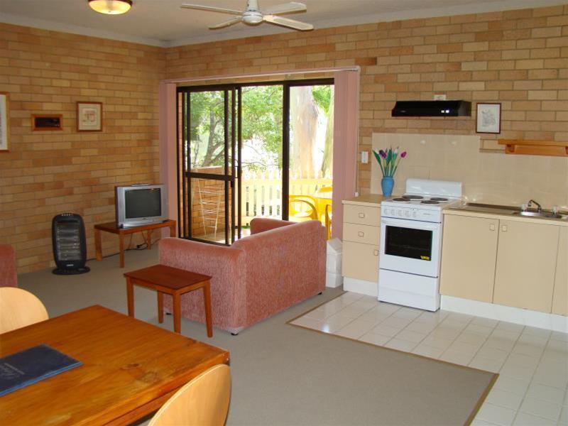 Noosa Yallambee Holiday Apartments Noosaville Exterior foto